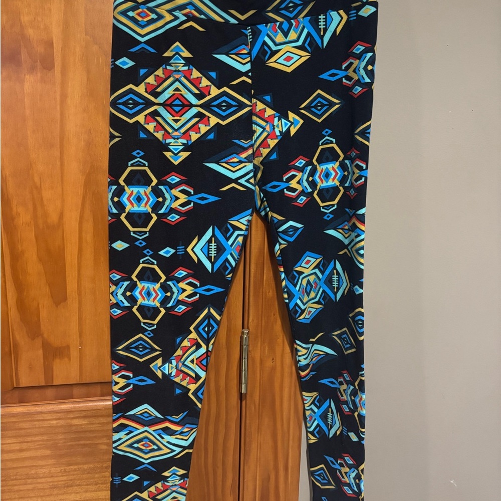 Women’s OS LuLaRoe Black and Blue Geometric Leggings